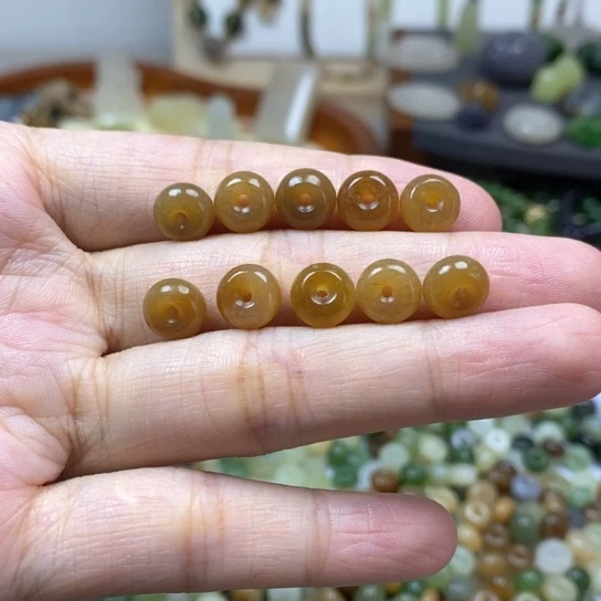 和田玉配件未镶嵌小*爱