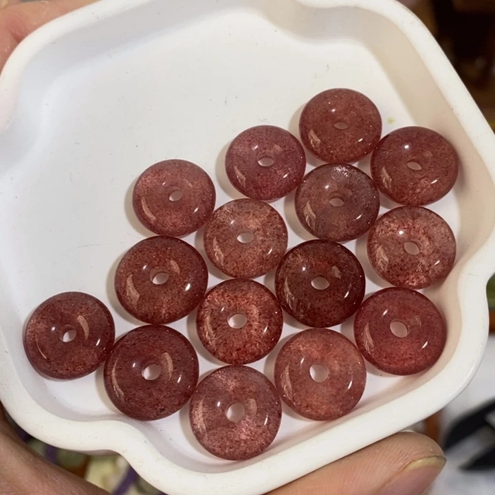 草莓平安扣未镶嵌水晶