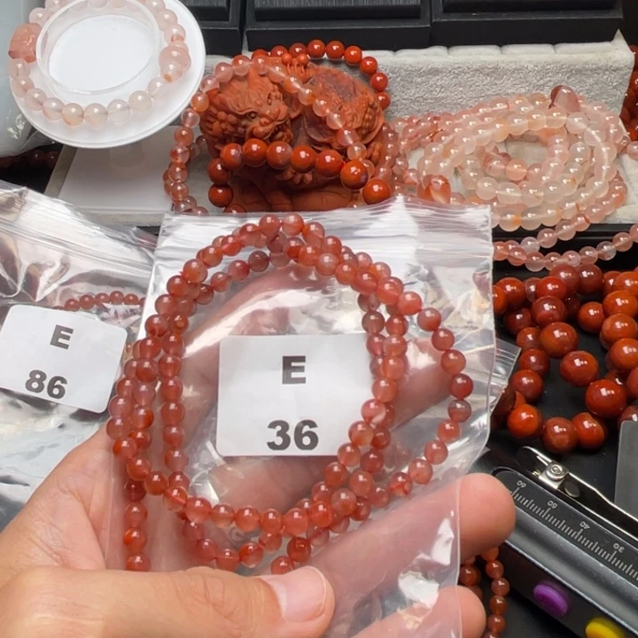 南红玛瑙未镶嵌多样性发货默认微瑕称重5mm