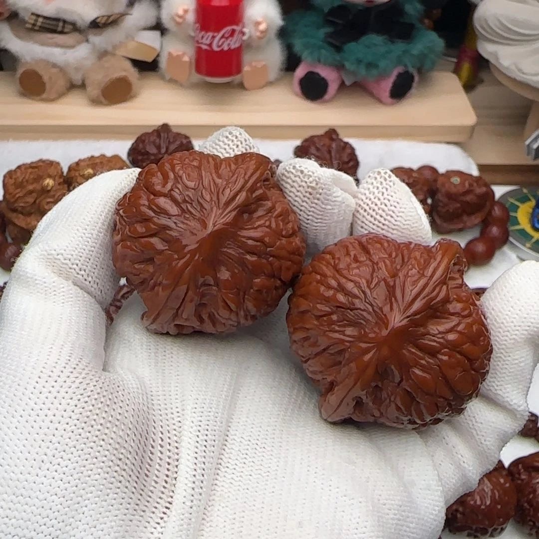 文玩核桃吊坠44绣球