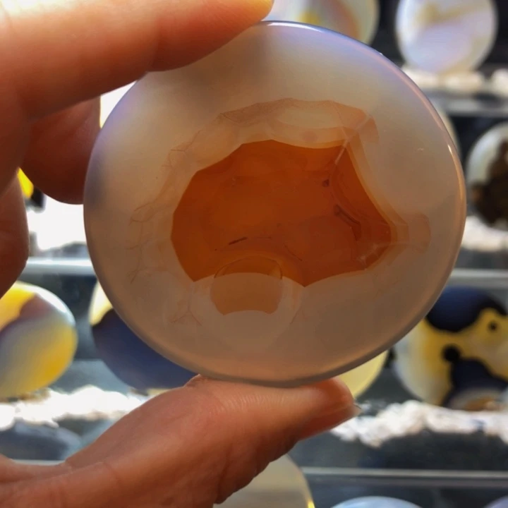 合金玛瑙/玉髓珠宝奇石92