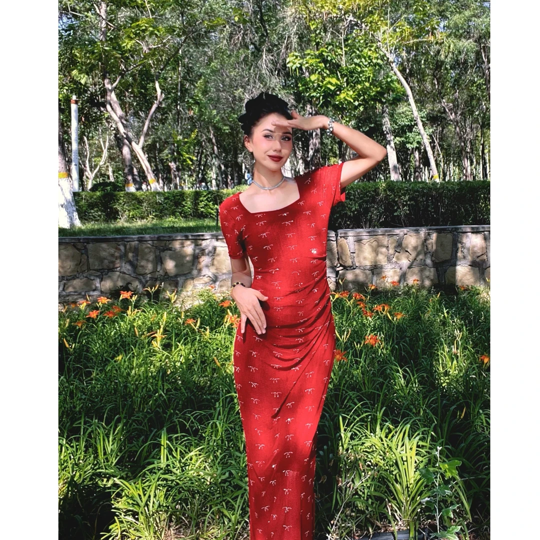 9801【娜扎】新款时尚夏季方网纱领烫钻气质女装连衣裙