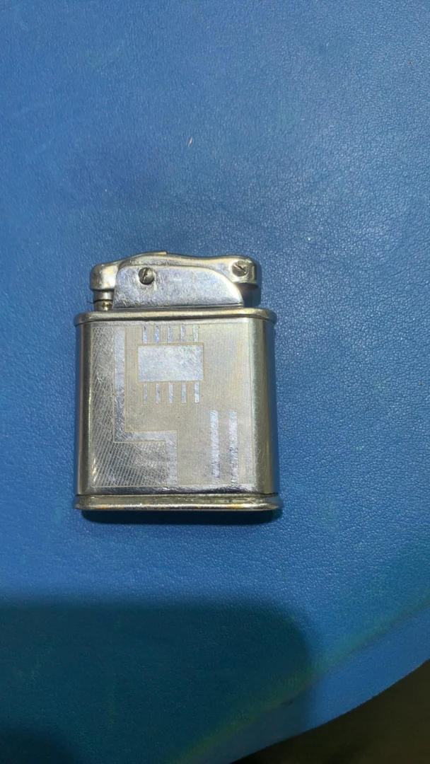 煤油打火机，里面没有油