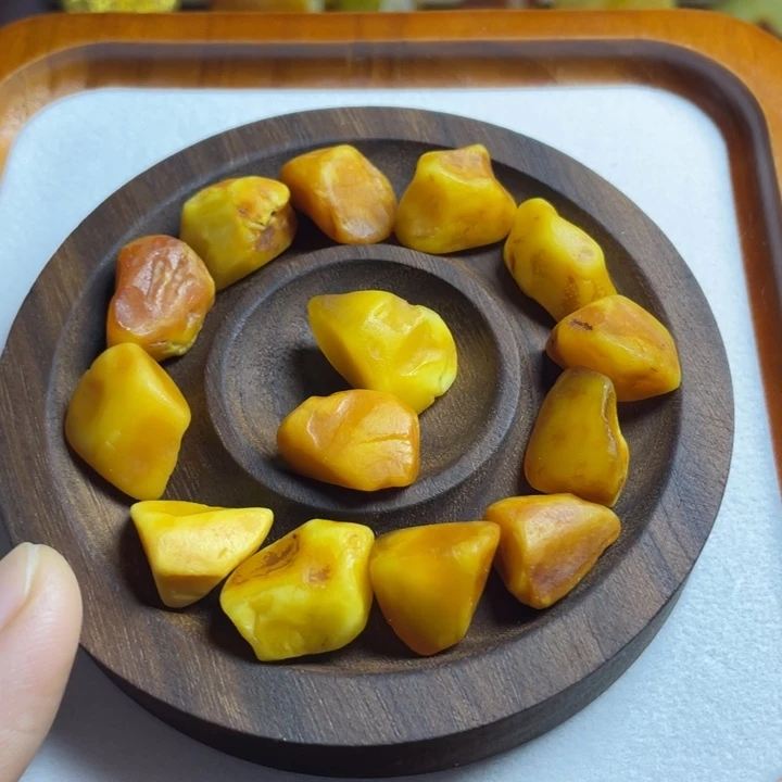 定制琥珀未镶嵌定制