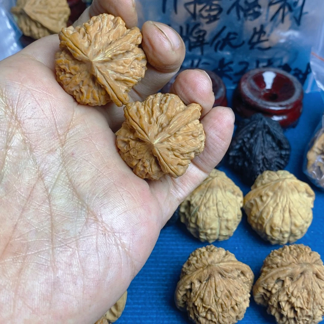 酱***傅核桃手串/手链单只棱有虚黄