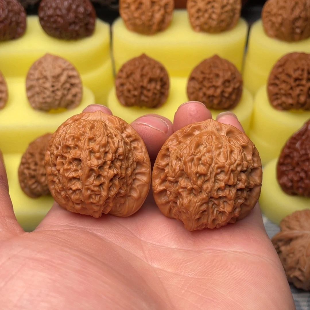 把件文玩核桃40全品血麒麟编号784