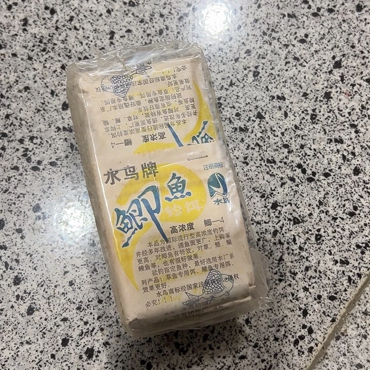 水鸟鲫鱼饵料发10包