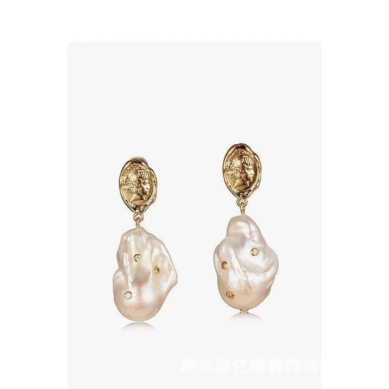 未使用 妃鱼 戒指/国内新锐设计师/未使用/CY250415010/