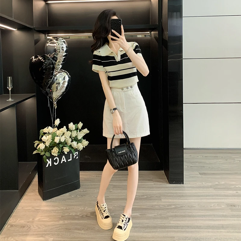 夏季新款韩风女士短袖恤搭配高腰显瘦牛仔短裙套装两件套减龄潮