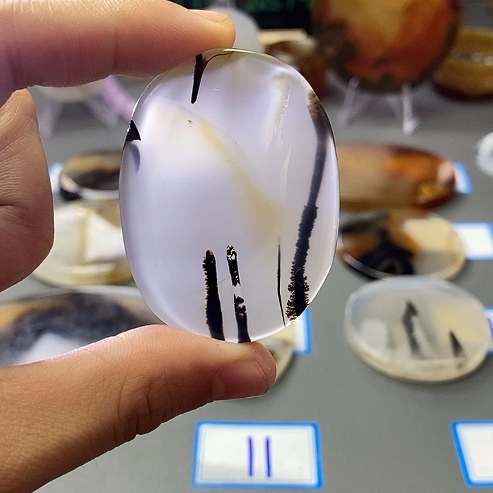 玛瑙/玉髓未镶嵌珠宝半成品