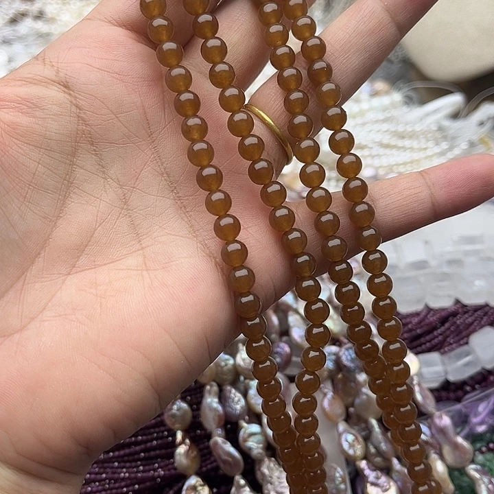 玛瑙/玉髓未镶嵌珠宝半成品一条6mm左右糖料