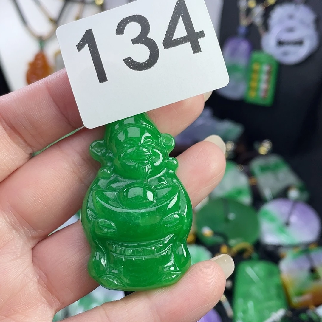 翡翠未镶嵌吊坠(赠链)