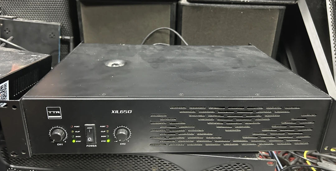 功放机一台，不包邮