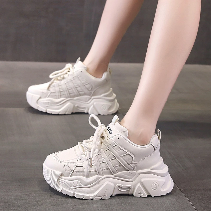 爆款时尚百搭老爹鞋女2025新款巨好看鞋子新款春秋厚底休闲运动鞋