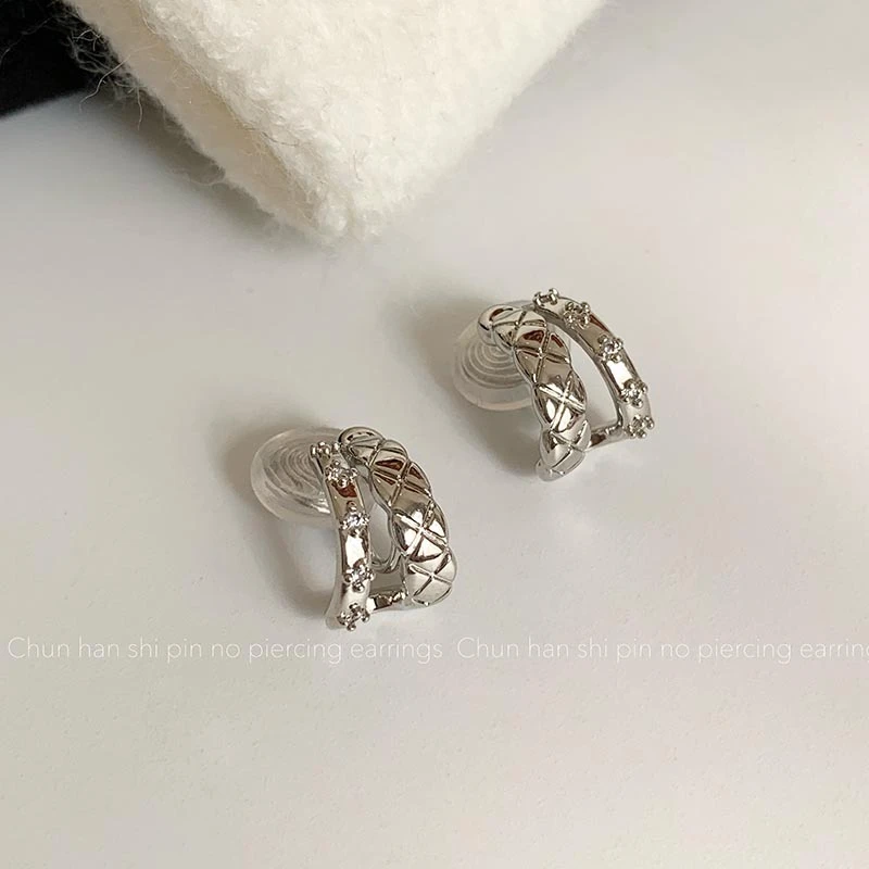 铜合金耳饰 【无耳洞耳夹】双竖条银色通勤日常百搭蚊香盘网红简约