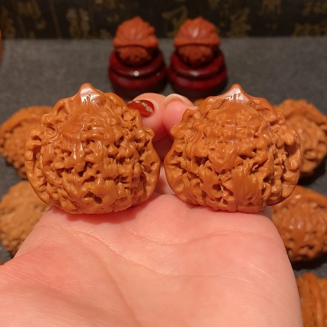 文玩核桃吊坠行***行把把壶