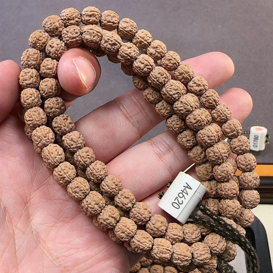 金刚菩提吊坠原籽黄点龙108