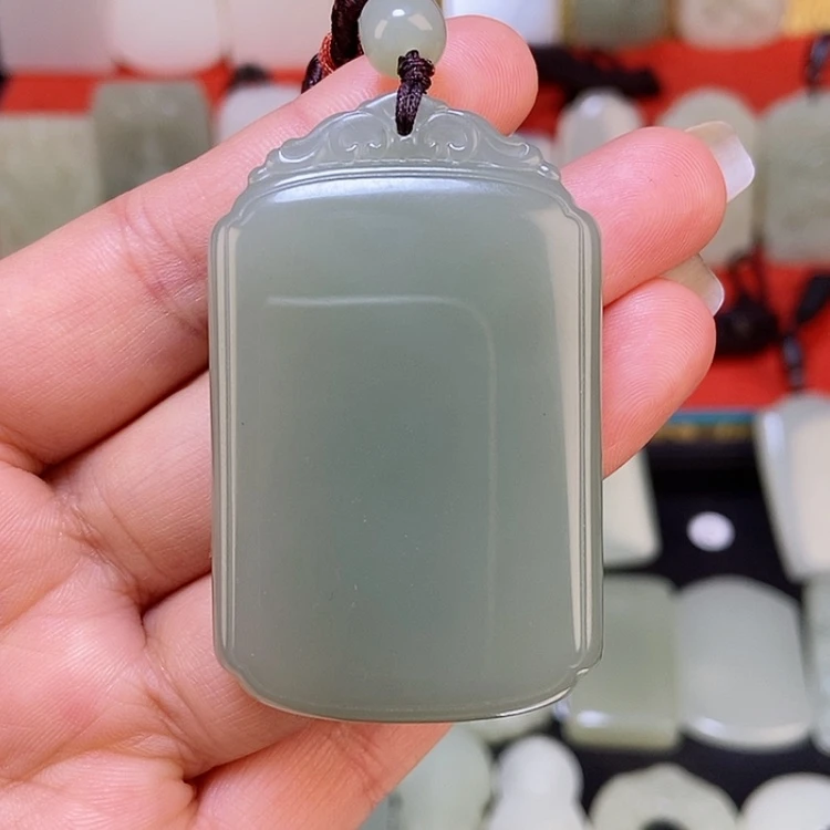 【闪购商品】颈饰未镶嵌和田玉