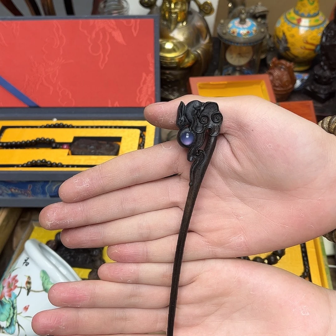 大叶紫檀（黑酸枝木类）