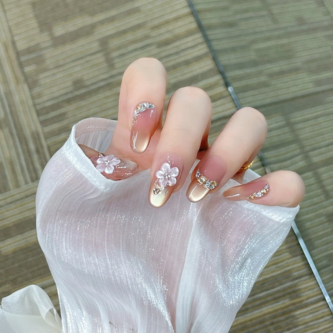 【冰花猫眼】爆闪款穿戴甲可拆卸十片装温柔款美甲