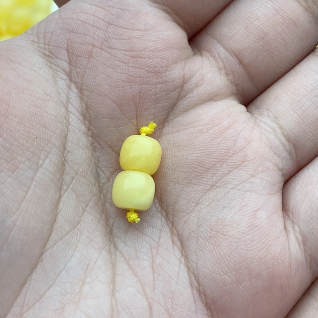 D***n裸石蜜蜡未镶嵌老型