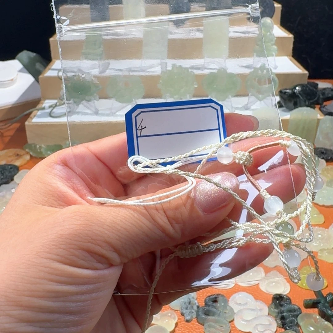 f***e岫玉合金颈饰精美礼品