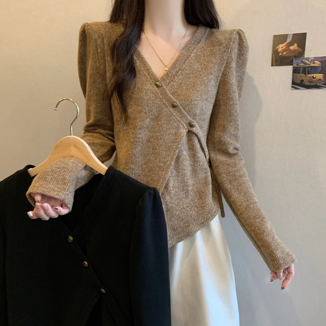 【柠檬】大码胖mm不规则v领针织衫打底衫短款遮肚显瘦上衣