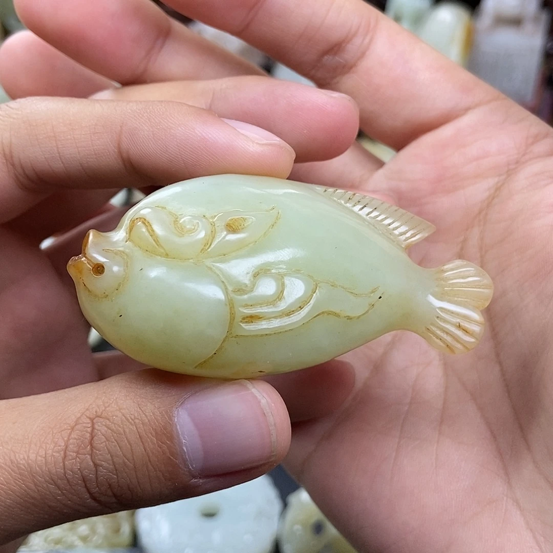 寒***雪和田玉未镶嵌把件