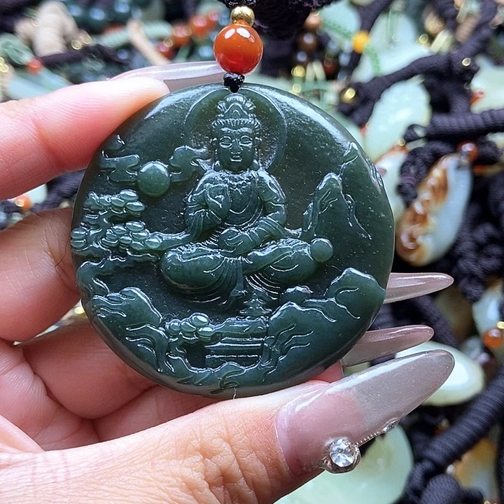 和田玉颈饰未镶嵌