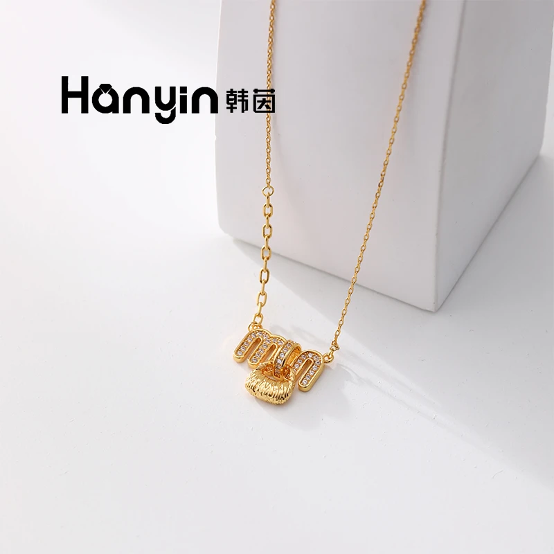 铜合金项链 时尚百搭轻奢挂锁字母M项链小众气质坠链AAA