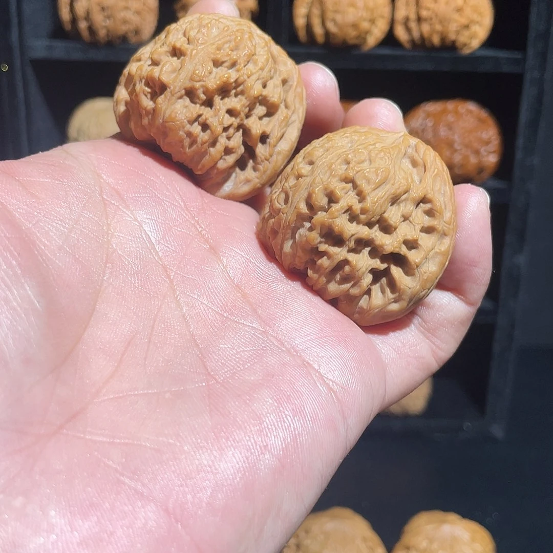 吊坠文玩核桃南疆