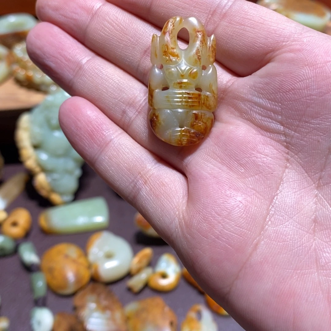 岫岩河磨玉（透闪石质玉）未镶嵌珠宝奇石