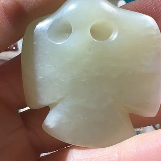 和田玉（糖玉）挂件未镶嵌