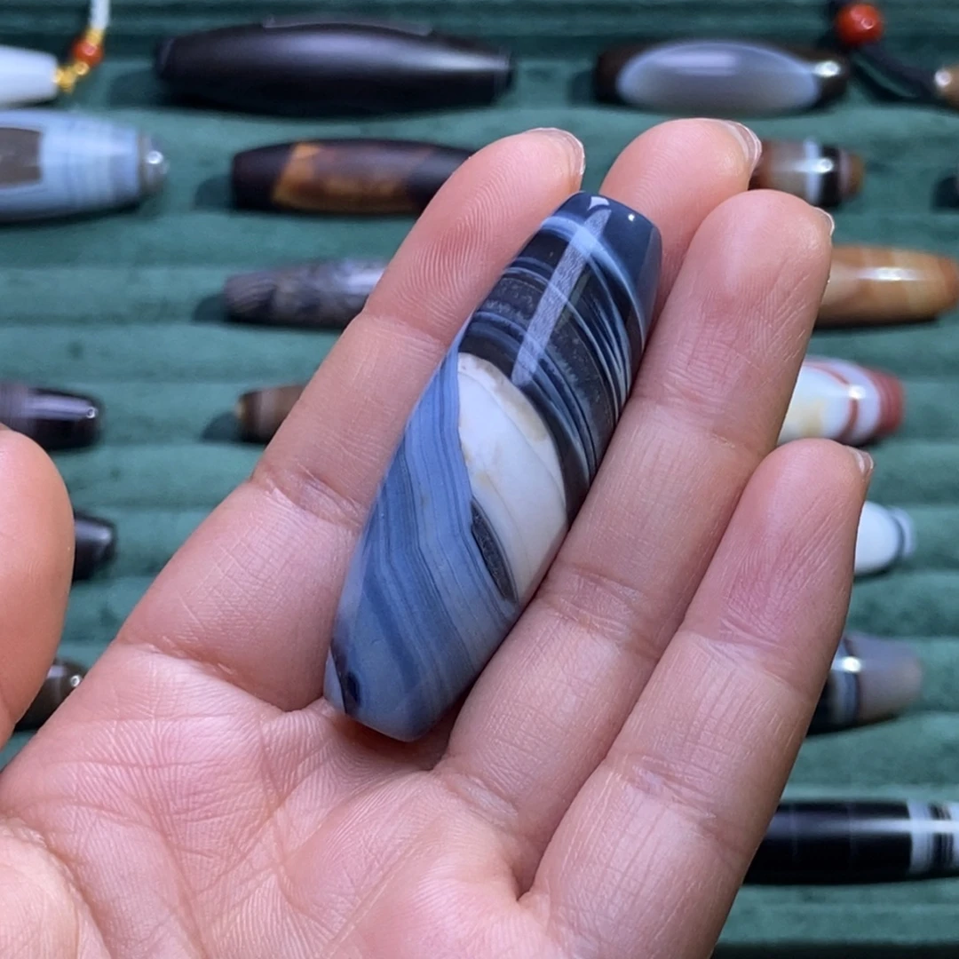 三***洋玛瑙/玉髓未镶嵌颈饰