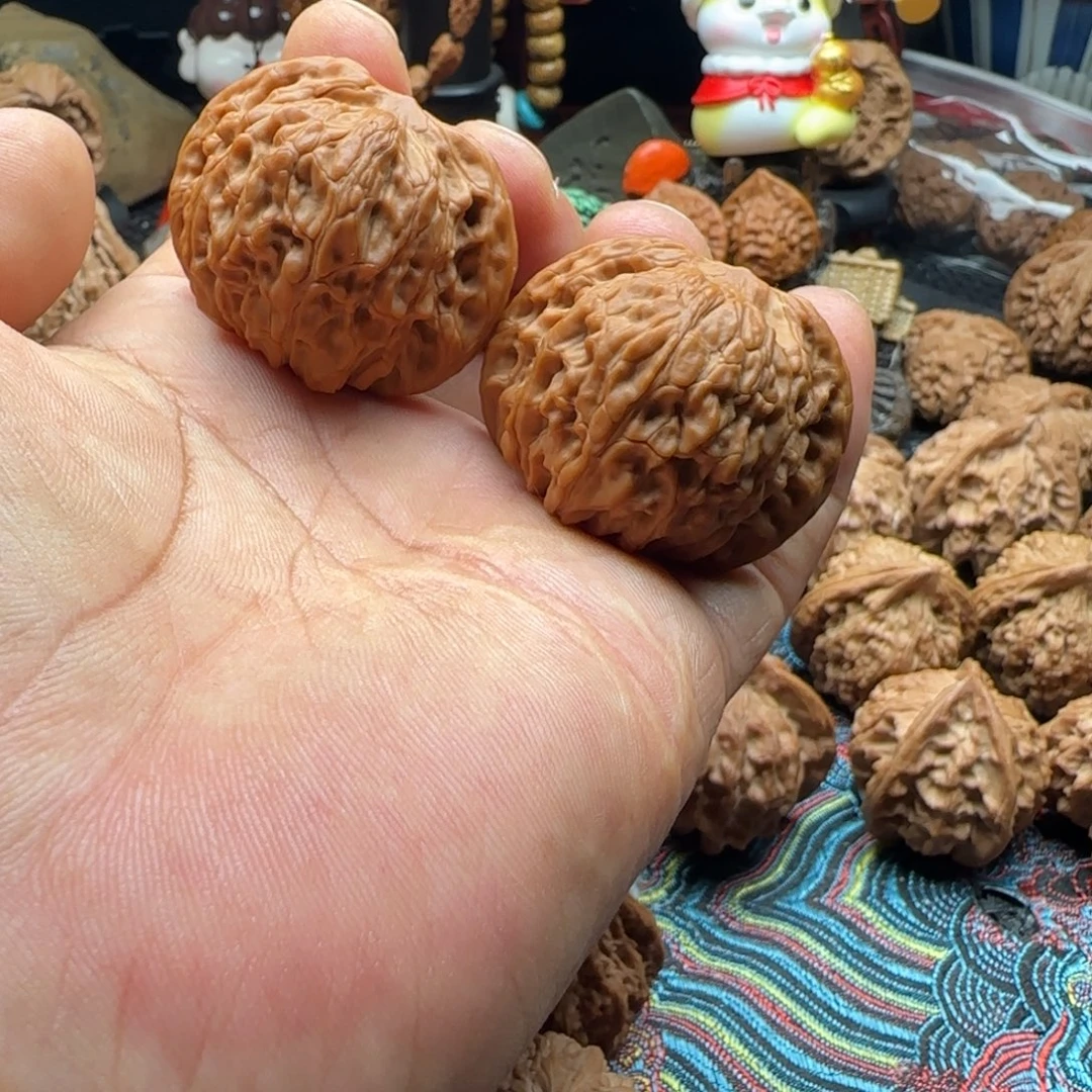 文玩核桃把件福利山地磨盘42