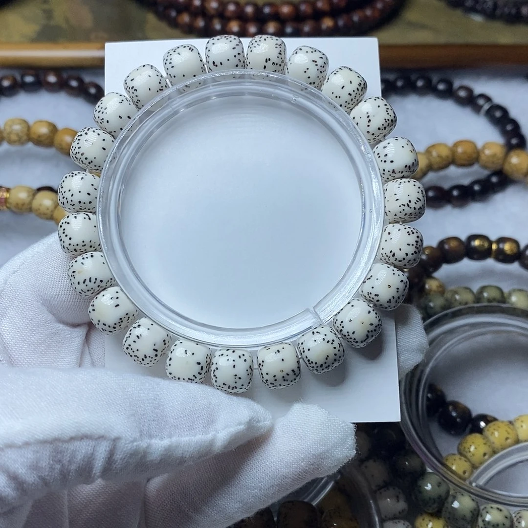 星月菩提手串?10双留白