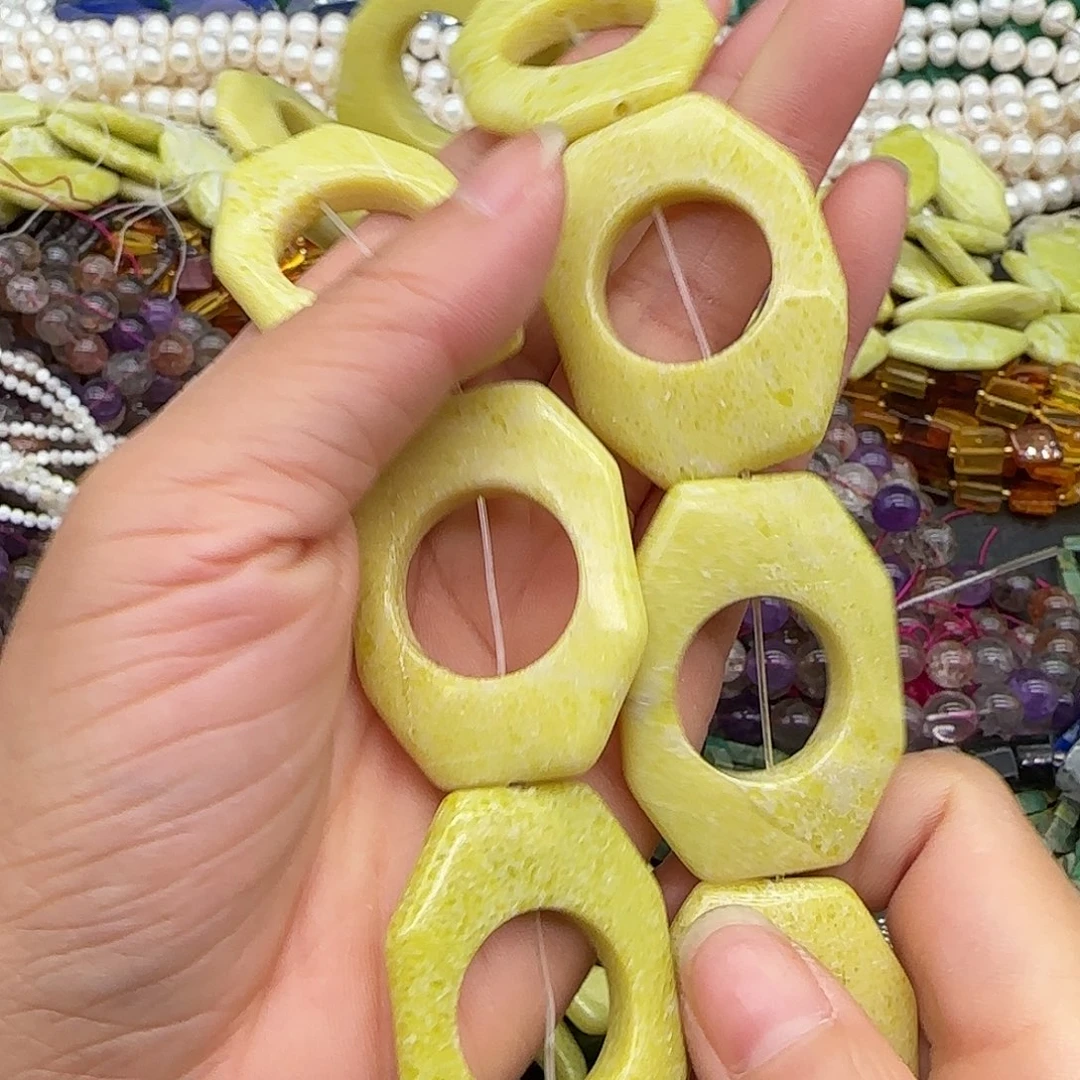 玛瑙/玉髓合金珠宝半成品岫玉一条