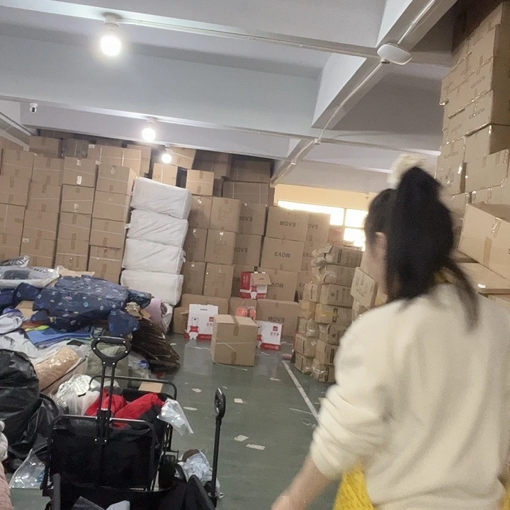 小号露营车。 50*40