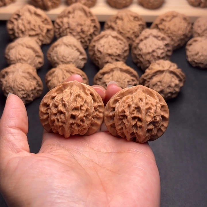 把件文玩核桃42宫灯克重44.8