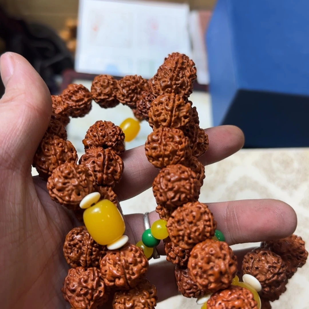 隔****哥如图所示所拍即所得