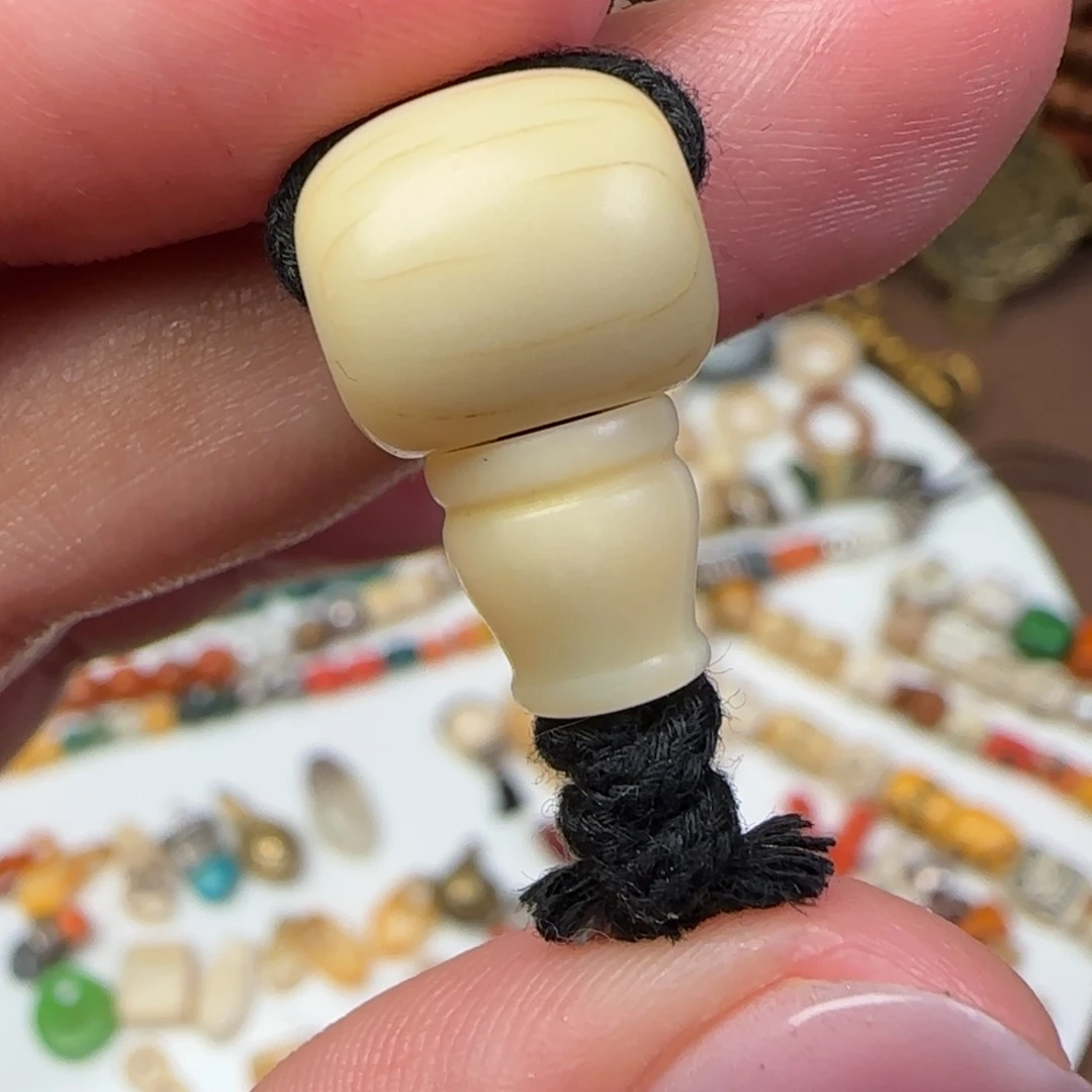 l***ㅤ吊坠菩提根/象牙果