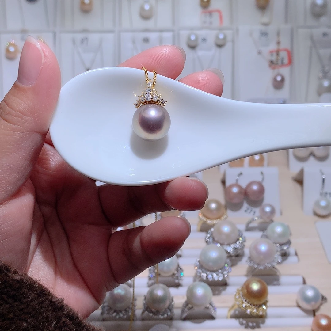 淡水珍珠未镶嵌吊坠(赠链)CC13.7mm