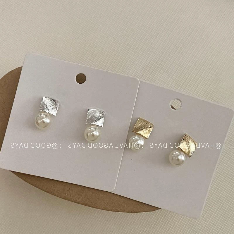 铜合金锆石耳饰 简约几何耳环小众设计感气质耳饰时尚复古轻奢风