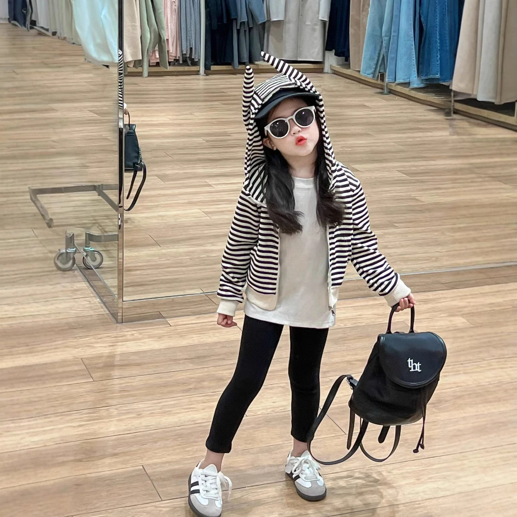 韩版童装外套2025春秋女童小恶魔条纹短款卫衣修身辣妹开衫外套