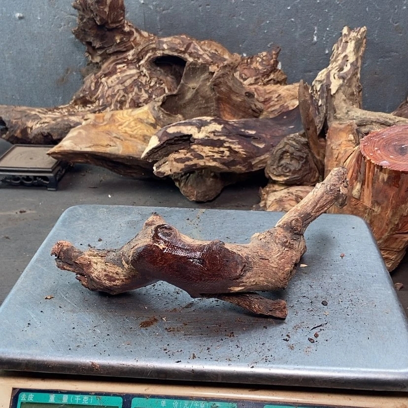 【闪购商品】黄花梨/降香黄檀一**华