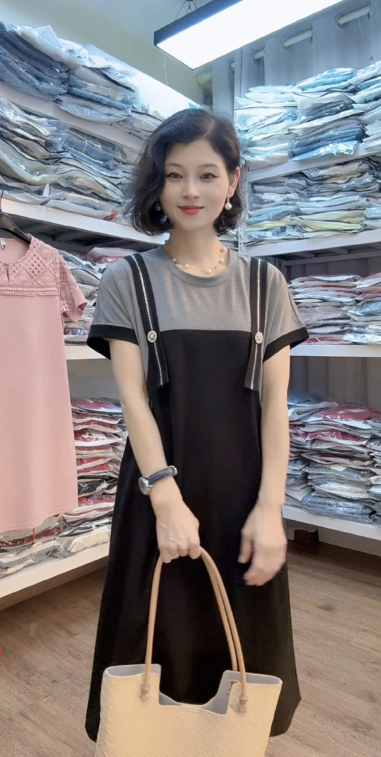 2025年夏季新款时尚减龄假两件连衣裙6653