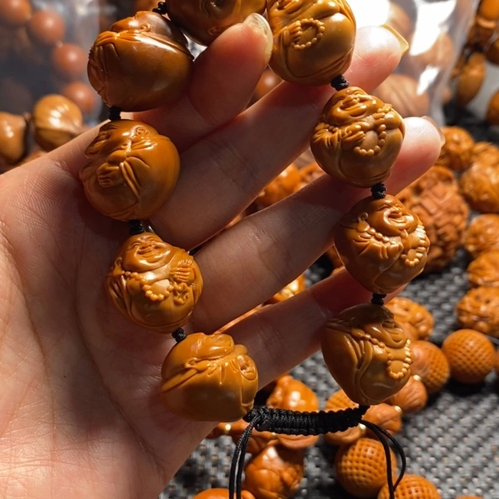 橄榄核吊坠灯泡弥勒