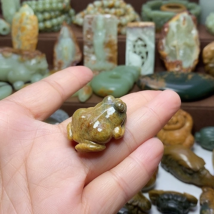 错***过颈饰未镶嵌岫岩河磨玉（透闪石质玉）