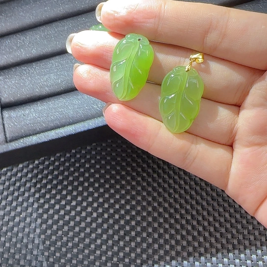 和田玉银S925镶嵌手链果冻底叶子发其一多样性