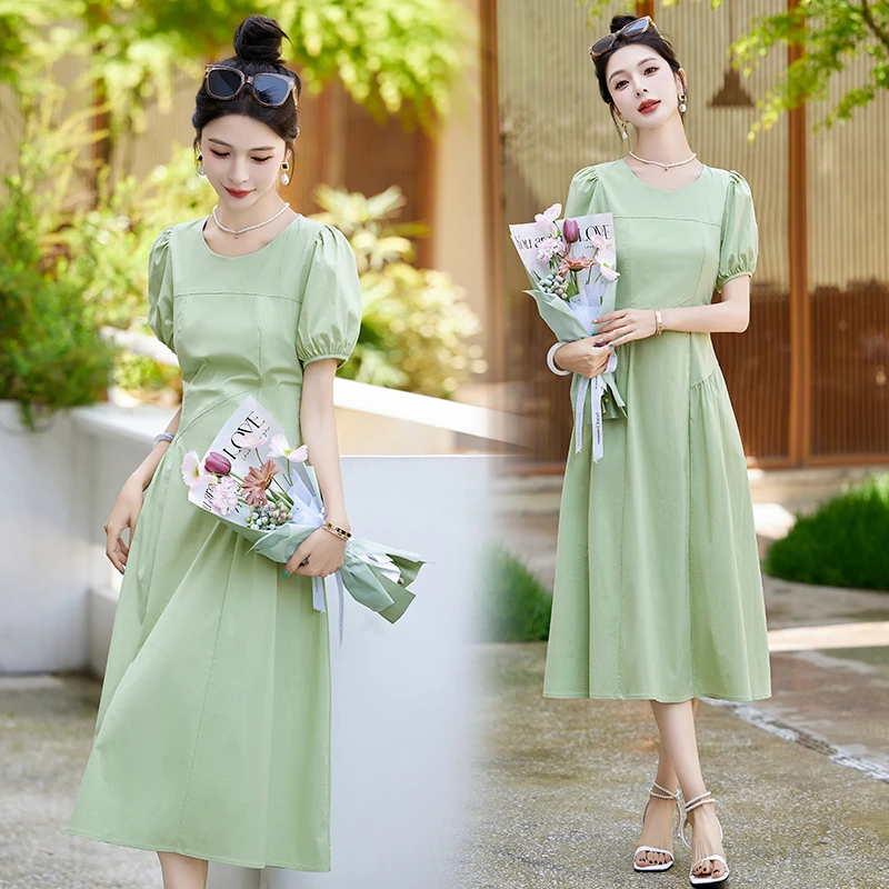 法式气质小清新连衣裙女2025夏季新款简约时尚修身显瘦中长款裙子